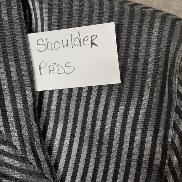 Impressions Blouse Size LARGE Black/Silver Button-up Long Sleeve Holiday Goth - Picture 8 of 9